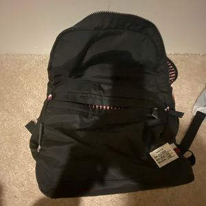 Tommy Hilfiger Backpack very good condition